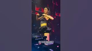 再回首 {Zai Hui Shou-Melihat Kembali Kebelakang}-Remik