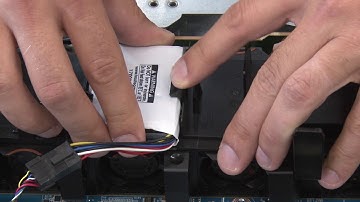 Lenovo ThinkSystem SR630 installing a super capacitor on an air baffle