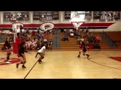 Zoe Wang's serve leads to a nice rally!