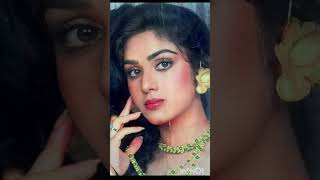 Retro Bollywood Magic ✨ | Amitabh Bachchan & Meenakshi Seshadri #shorts