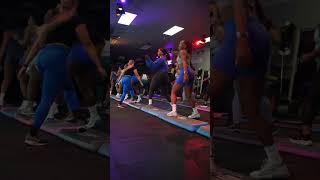 Download Lagu 💙    Blue 🙌 she makes workouts look fun 🤩 MP3 Download Lagu 💙    Blue 🙌 she makes workouts look fun 🤩 MP3