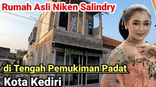 Rumah Niken Salindry di Tengah Pemukiman Padat Kota Kediri