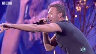 Coldplay - A Sky Full Of Stars (Live at BBC Music Awards)