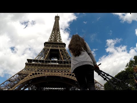 Video: Farebná Vzbura V Centre Paríža