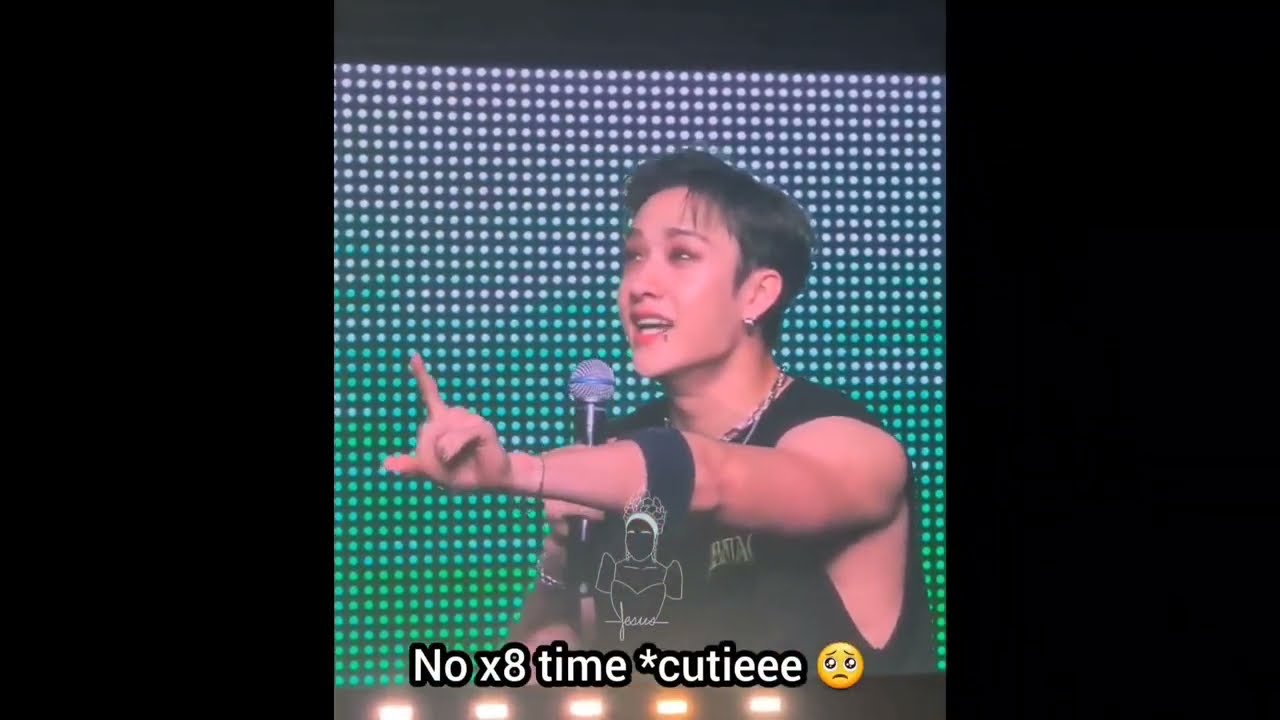 Straykids crying - Try not to cry Concert ver. | SKZ 2nd World Tour