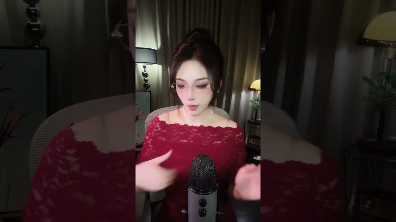 💤 Sleepy Girl ASMR 😴 Relax with Me Until You Doze Off