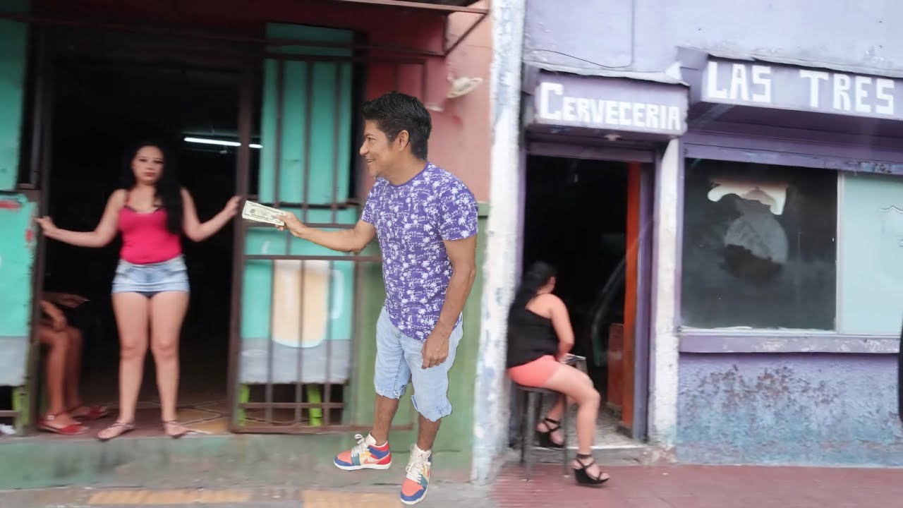 Visite  la AVENIDA de san salvador.