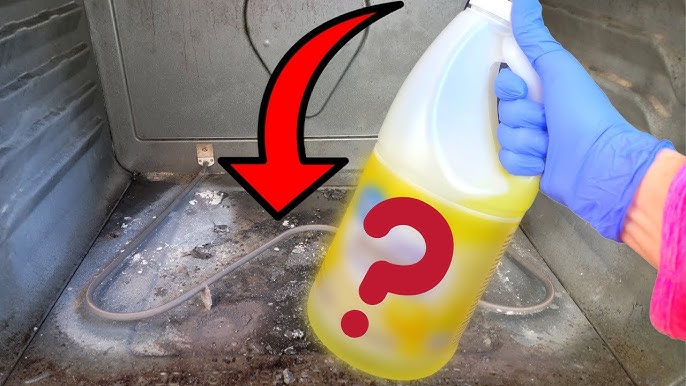 HOW TO FINALLY GET PLASTIC WRAP TO STOP STICKING TO ITSELF!! (Genius  Cleaning Hack)