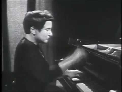 Ruth Slenczynska talks and plays two Rachmaninoff Preludes (1963)