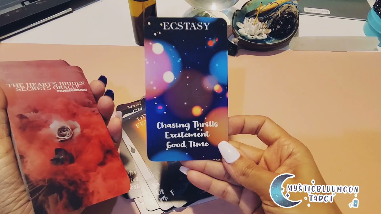 Etsy Oracle Deck Preview - The Hearts Hidden Secrets Oracle Deck - Mysticbluumoontarot
