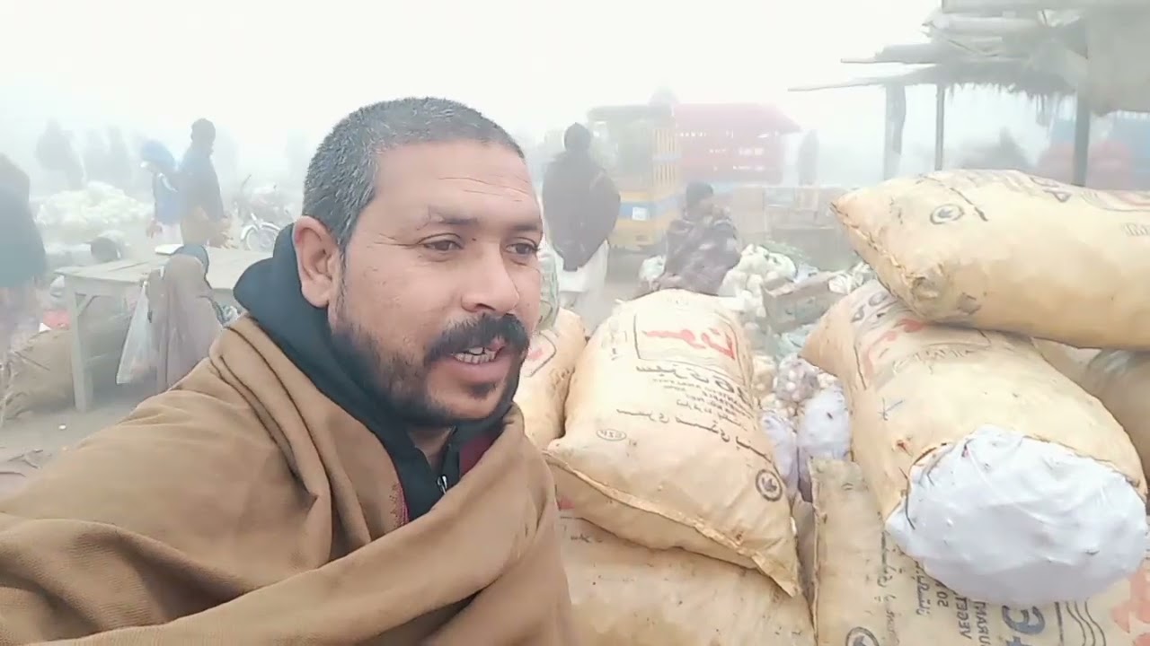 Aaj main subah subah mandi se gajar Lene Gaya Ami jaan ka la 