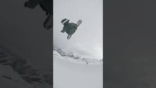 Сноуборд - и так бывает / Snowboarding. Happens sometimes like this. #shorts