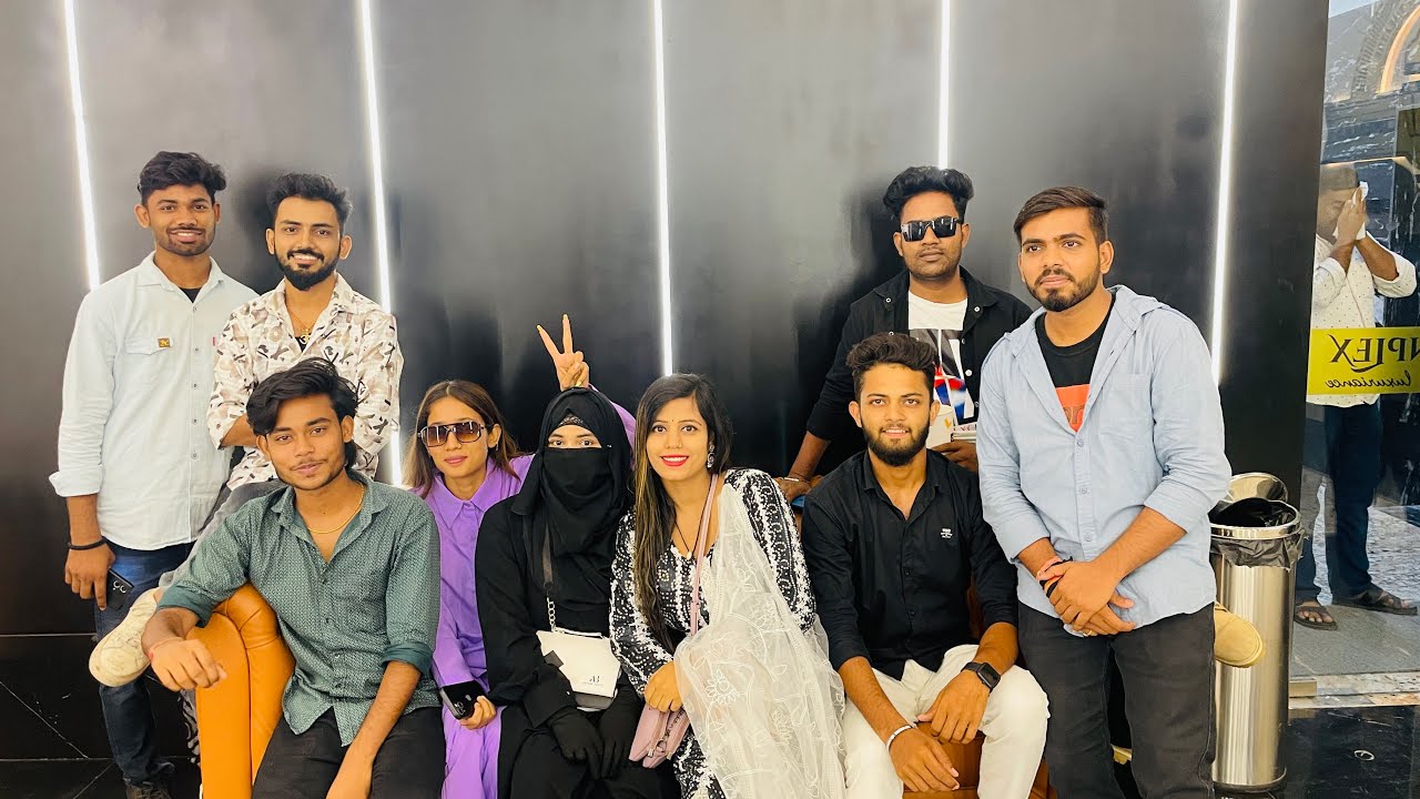 सिवान मे खुल गया बिहार का सबसे खूबसूरत सिनेमा हॉल #connplex #siwan # ...
