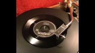 Video thumbnail of "The Champs - 'Chariot Rock' - 1958 45rpm"