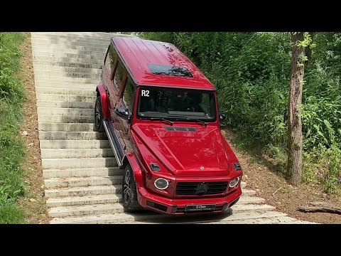 Taking the G-CLASS FOR A SWIM! EXTREME Off Road G-CLASS Driving Swimming Stair Drive Mud Water G500