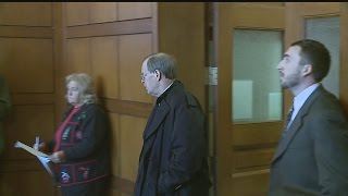 Former Hubbard mayor, charged with sex crimes, appears in court
