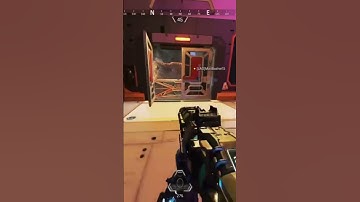 Is the R99 still the best smg?? #apex #apexlegends #gaming #gamingvideos #youtubeshort