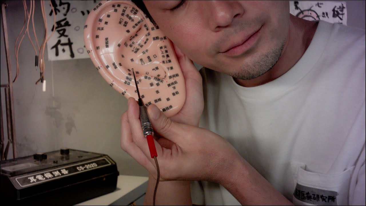 ASMR  electric ear massager  roleplay