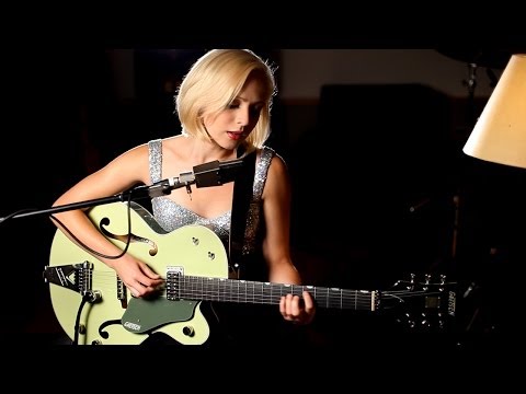 Eminem Berzerk // Madilyn Bailey (Acoustic Cover)