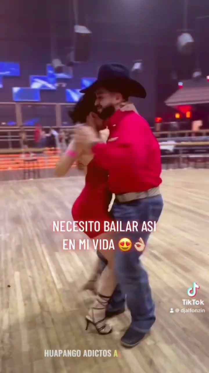 A bailar huapangos así ?? 2024