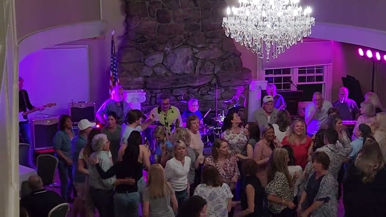 Whitehorse - Call Me The Breeze