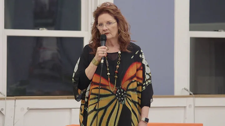 Storyteller Sue Hodges-Moore
