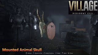 [*/\\*] Resident Evil Village - Mounted Animal Skull