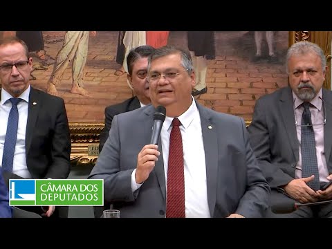 CCJ - Flávio Dino fala sobre a política nacional de armas e ações pós 8/01 - 28/03/2023