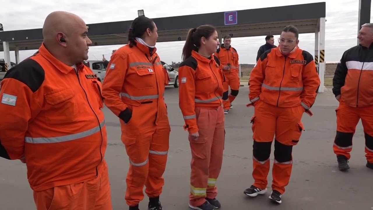Bomberos de la región asistirán a Venezuela para ayudar en la catástofre. Más detalles