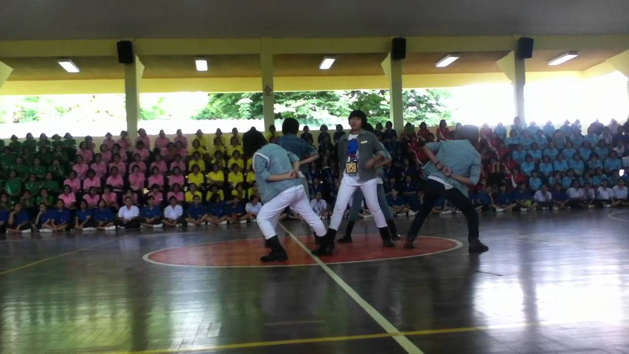 TH/Cover  Shinee - Sherlock by Sweetpoisons- Open sport day 09072012