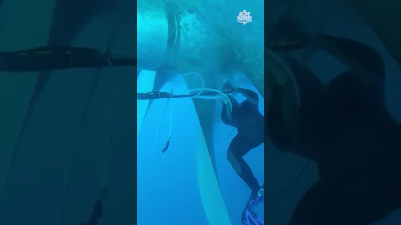 (NEAR DEATH EXPERIENCE) Man Nearly Dies Getting Close To Ship Propeller