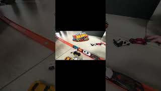 Epic Hotwheels play time - fast cars, epic crashes #hotwheels #hotwheelstrack #toyracing