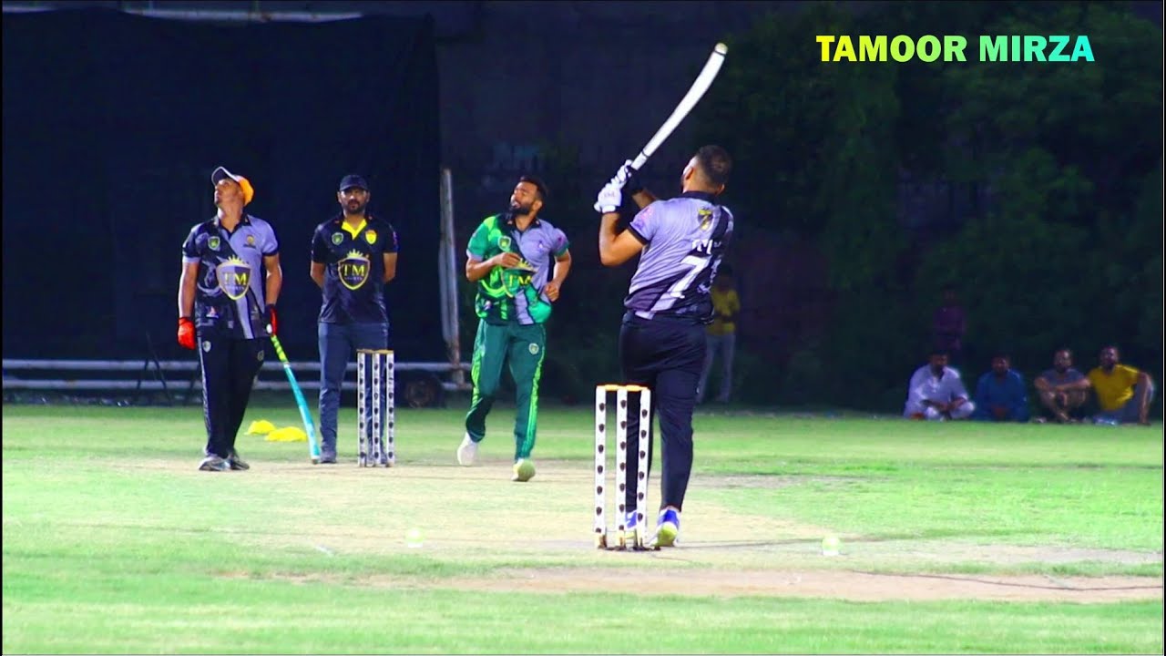 TAMOOR MIRZA VS ZAIBI BUTT | TAPE BALL CRICKET - YouTube