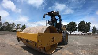 ROLLER 2015 CATERPILLAR CS54B #0L4H00607