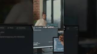 What is a Variable in Python? 🤔 | Explained in 30 Seconds #Shorts