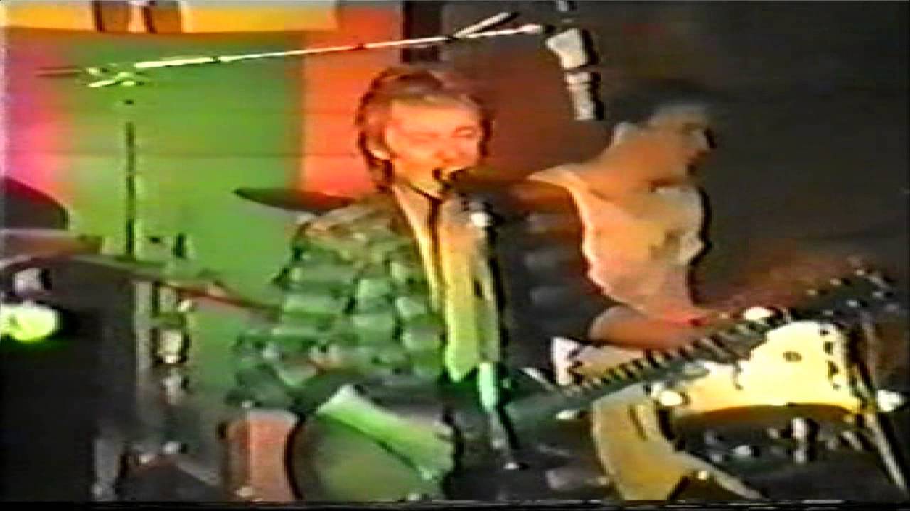 Smokie - The Girl Can't Help It - Live - 1985