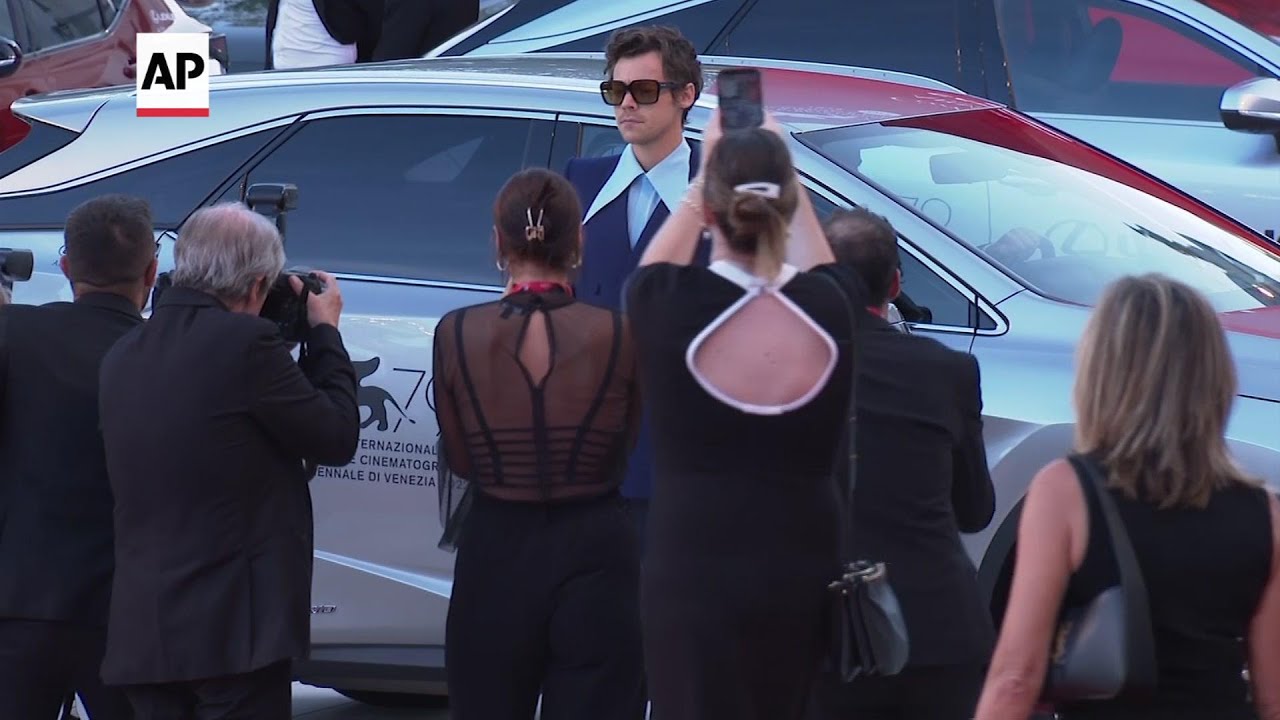 'Don't Worry Darling' cast appears in Venice