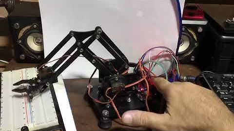 Arduino Braço Robótico (controle da velocidade dos movimentos das articulações do braço)