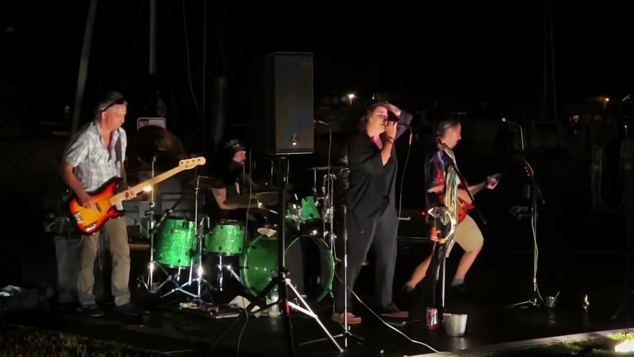 Red House Bayside Clam Bar Summer 2023 Immigrant Song