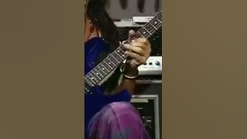 Thumbnail of George lynch guitar solo #shorts #heavymetal