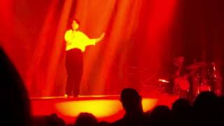 I Don't Smoke by Mitski @ The Fillmore on 1/26/24 in Miami Beach, FL Resimi