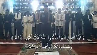 Ust Salim Ghazali dengan suara merdunya ketika imam sholat subuh berjamaah dimasjid istiqlal jakarta