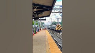 Inbound Amtrak keystone at Princeton Junction #amtrak #train #railway #railwayline #railfan #shorts