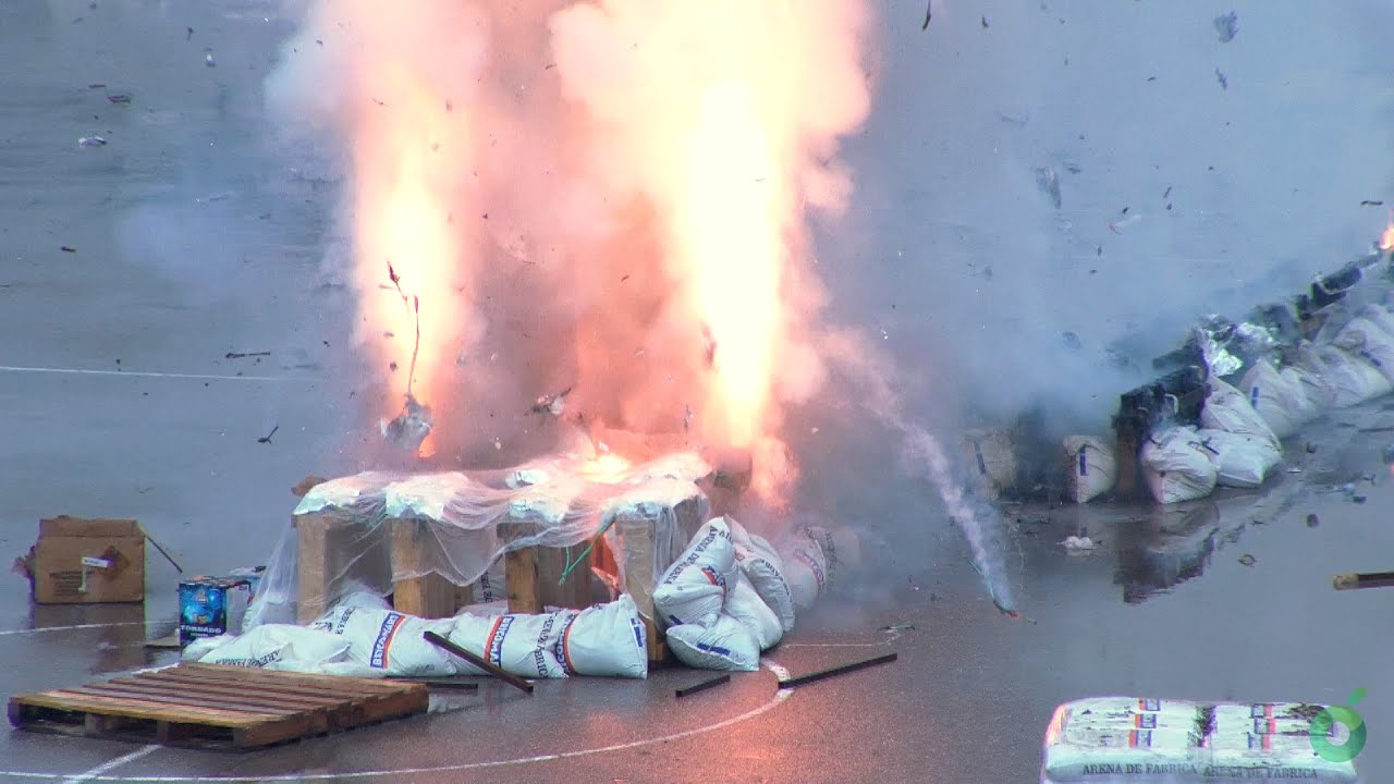 Mascletà 19-03-2022 Magdalena Castellón - Pirotecnia Hermanos Sirvent (Alicante)