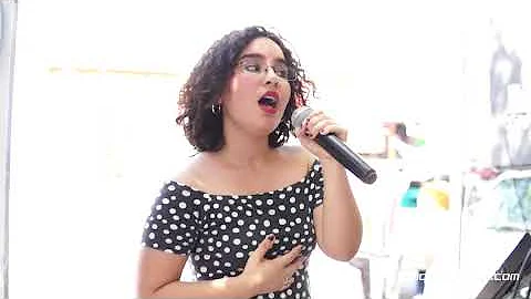 Concierto de Diana Valdez en el Tianguis Cultural ...