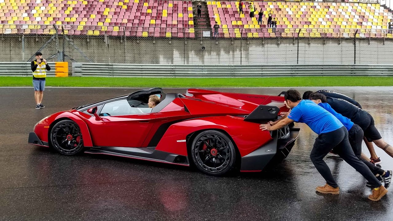 Why Did They Push this Lamborghini Veneno Roadster? - YouTube