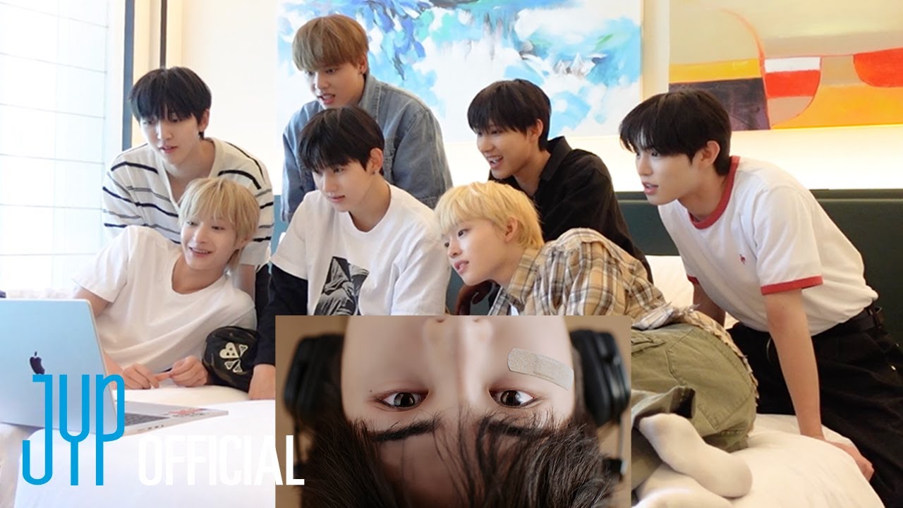 KickFlip(킥플립) “반창고 (Band-Aid)” MV Reaction