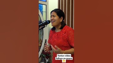 Thumbnail of Sial-Mahalini cover lagu viral #sialmahalini #sial #cover #aprinisitompul #youtubeshorts #shorts