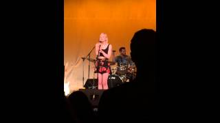 Struggling Man - Emily Kinney LIVE