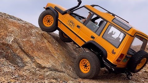 MST CFX-WS DC1 DISCOVERY & TRAXXAS TRX4 NEW BRONCO my rc off-road course, trail run | With my friend